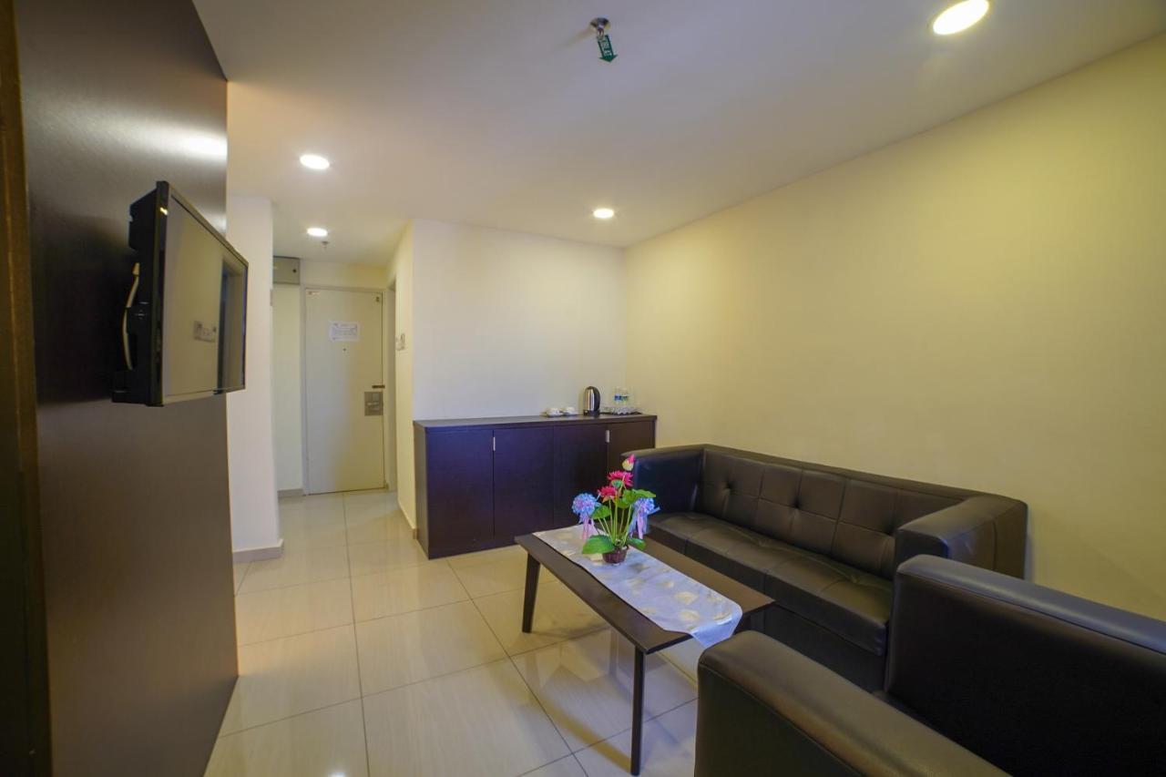 Oyo 89531 Villa Hotel Segamat Exteriér fotografie