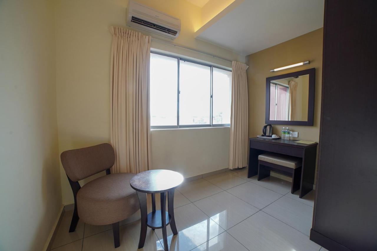 Oyo 89531 Villa Hotel Segamat Exteriér fotografie
