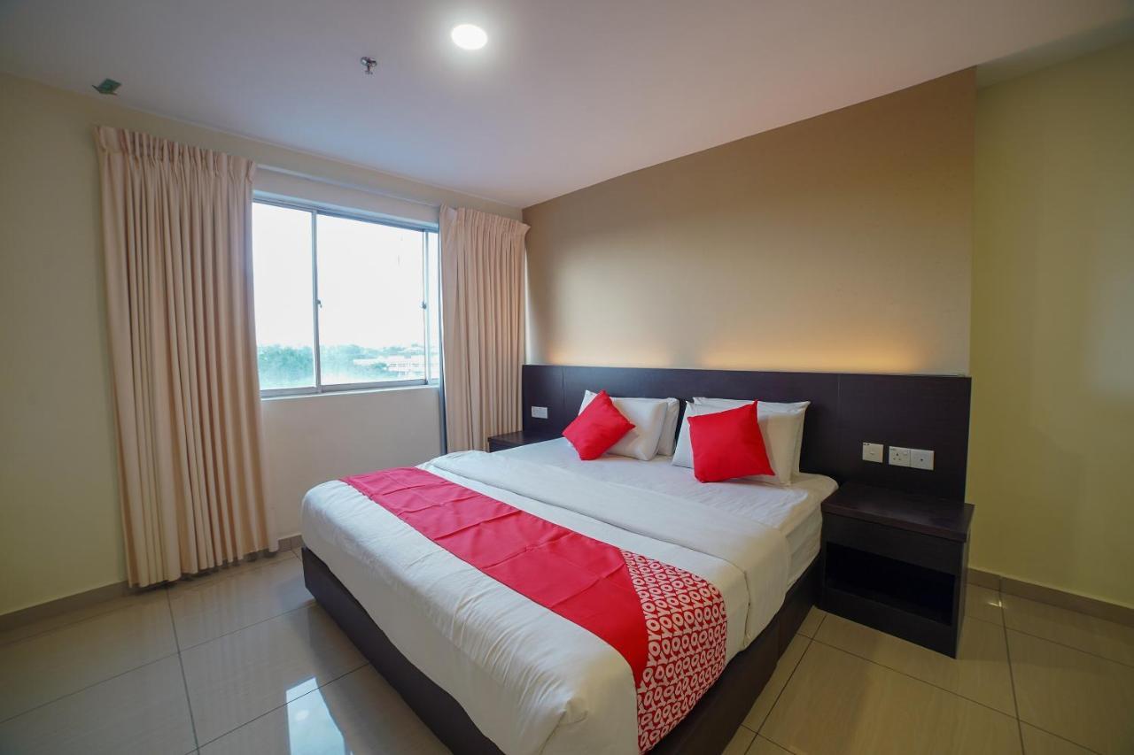 Oyo 89531 Villa Hotel Segamat Exteriér fotografie