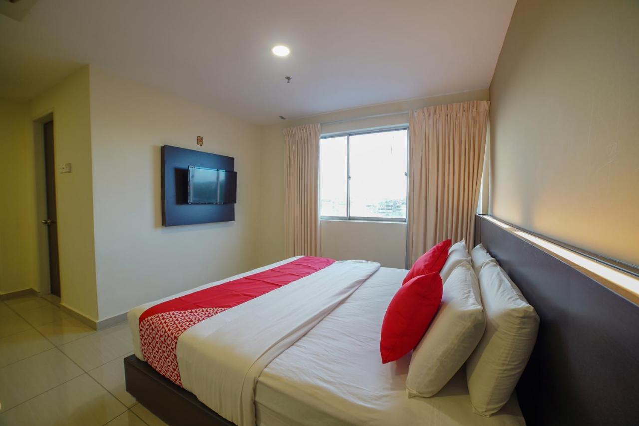 Oyo 89531 Villa Hotel Segamat Exteriér fotografie