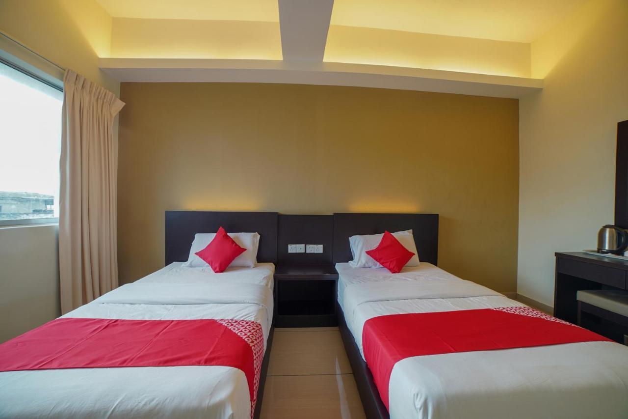 Oyo 89531 Villa Hotel Segamat Exteriér fotografie